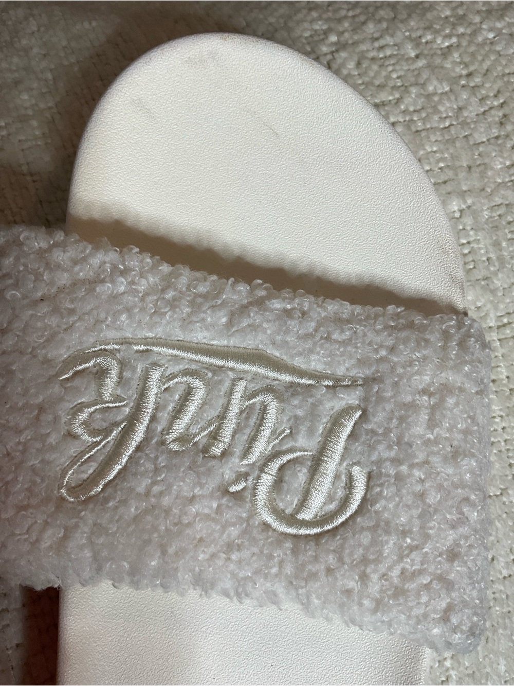 PINK  V-S SLIPPER - Picture 8 of 8